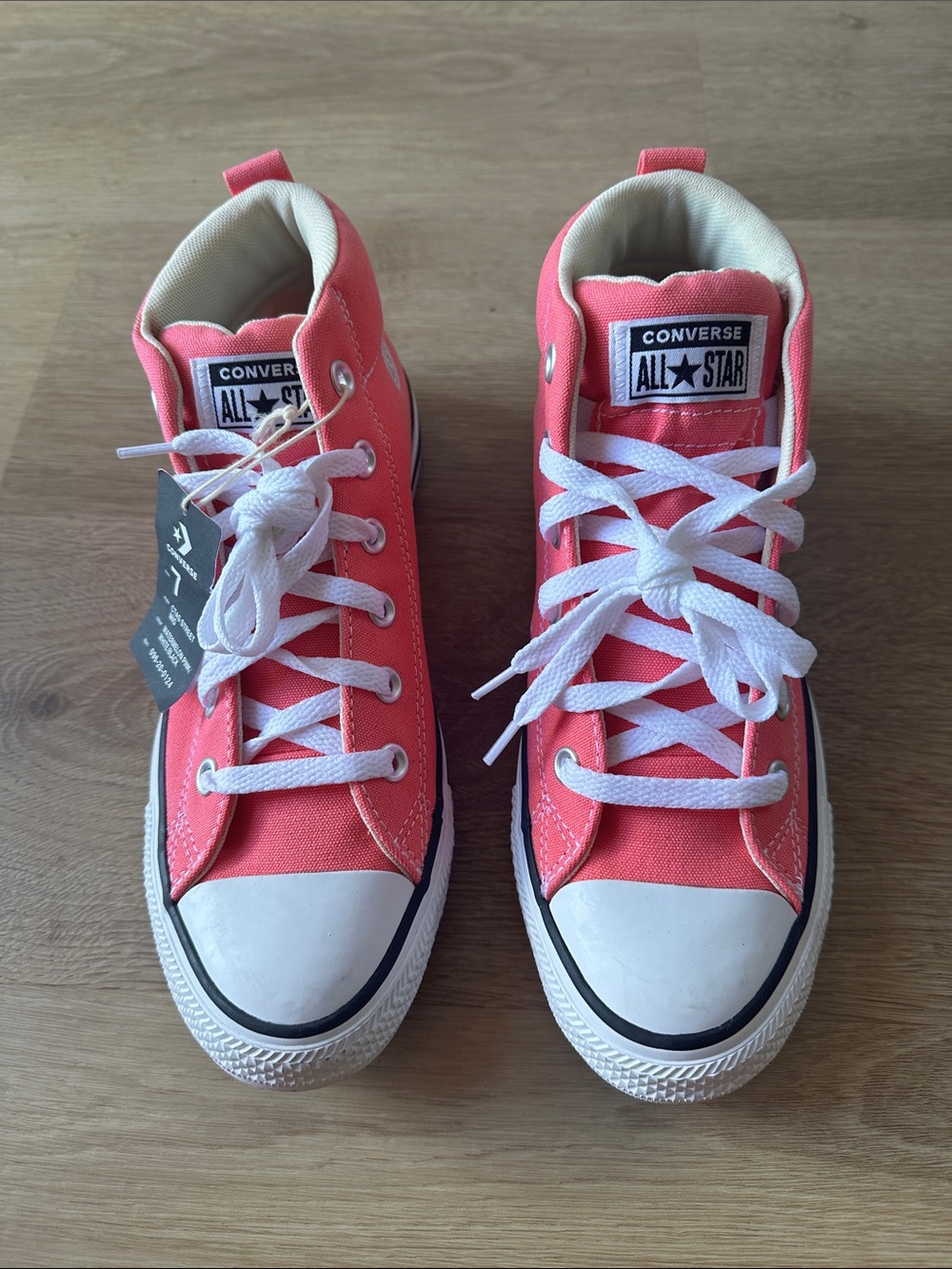 Unisex Converse Coral Pink Canvas High-Top Sneakers Women’s 9 Men’s 7